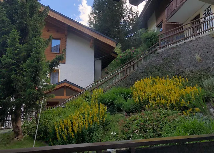 Snowflake-ski In & Out Next To Matterhorn Express Zermatt